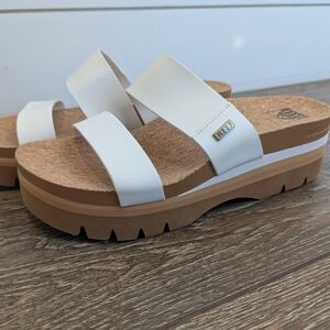 NEW Reef Cushion Vista Higher Platform Sandal Slide Cloud White Size 10